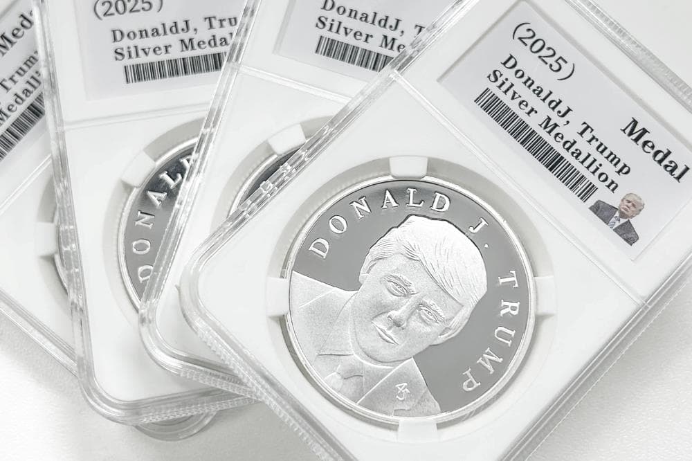President Trump First Collectible 2025 Edition Silver Medallion